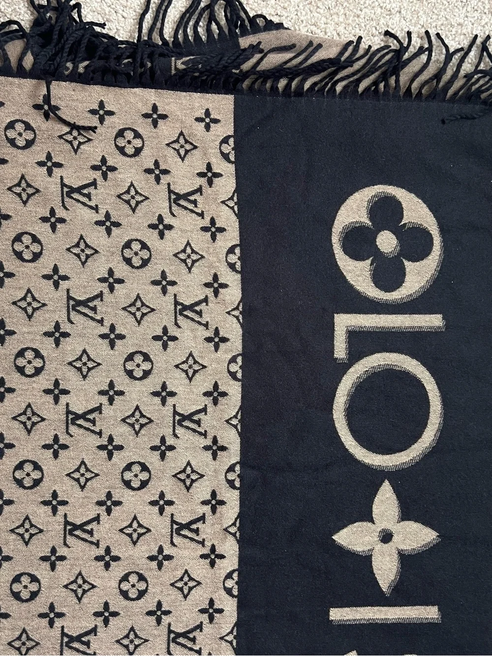 Louis Vuitton Monogram Shawl in Beige and Black